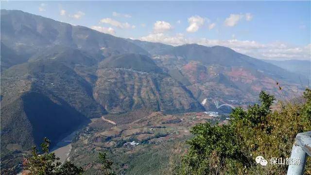 BEAT365-斗鱼张大仙暖心公益，亲自下乡带领山东乡村脱贫(图3)